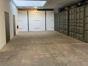 Local 42 M2 avec triphasé