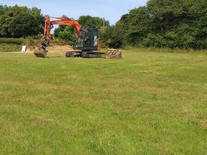 Particulier : À VENDRE à St Germain-Le-Gaillard 2 terrains viabilisés de 1244 M² chacun