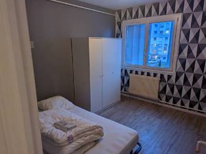 Location appartement 1 pièce 10 m² à Saint-Priest (69800)