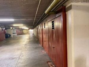 Parking/box 12 m² Paris
