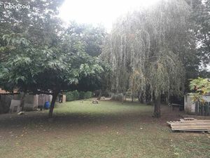 Terrain 2990m2 + 70m2 garage