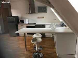 SOULTZ centre ville 2/3 p avec parking