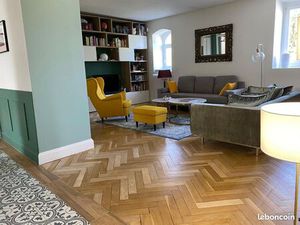 Appartement 6 pièces 166 m²