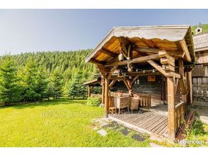 Propriété 6 pièces 120 m²