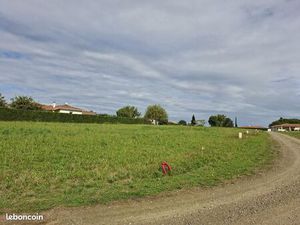 Terrain 908 m² Bats