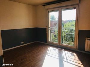 Triplex 4 pièces 70 m² – 3 chambres + parking – Bondoufle centre