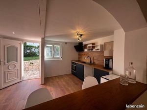 T4 90 m2 avec extérieur