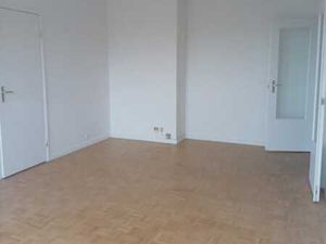 Appartement rénové entièrement