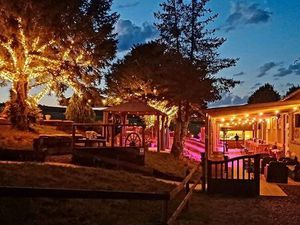 Restaurant bar maison appartement ecurie