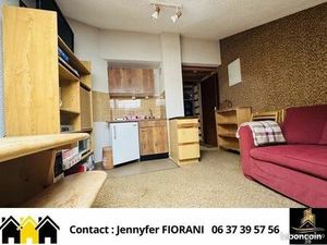 Studio 1 pièce 14 m²