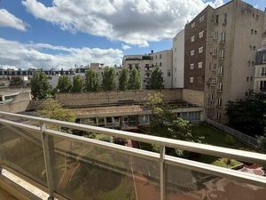 Appartement 3 pièces avec balcon  parking et cave – Paris 12e