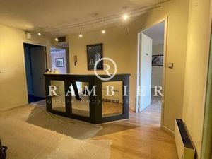 Local 107 m² Montpellier