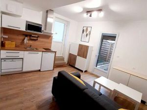 Maison avec courette meublée à Angy