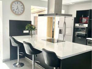 Maison 100 m² rénovée avec jardin