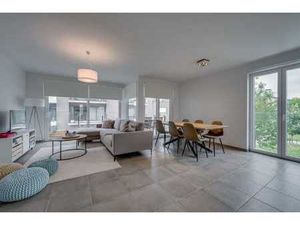 Eigentijds en instapklaar op uiterst centrale ligging !