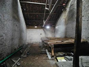 Bâtiment 1 pièce 200 m²