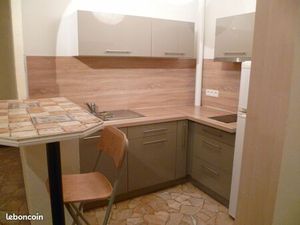 Studio 30m²  proche facs de lettres de sciences et zoo