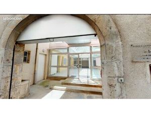 Appartement 10 pièces 237 m²