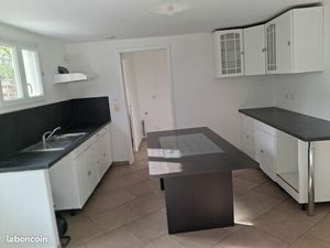 Location maison de village