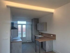 T3 refait à neuf NON MEUBLÉ