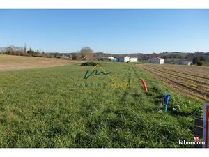 Terrain 2564 m² Peyrière