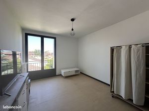 Studio 1 pièce 18 m²