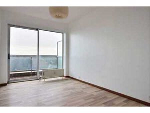 APPARTEMENT 1 CH AVEC TERRASSE