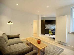 Uccle  Appartement meublé 1 ch + bureau et grande terrasse