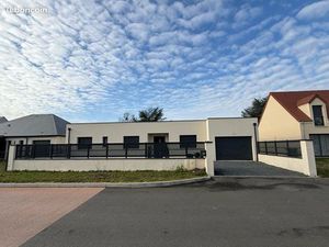 Maison plein pied avec 4 chambres