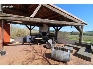 La maison dans les vignes