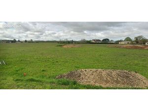 Terrain 657 m² Brax