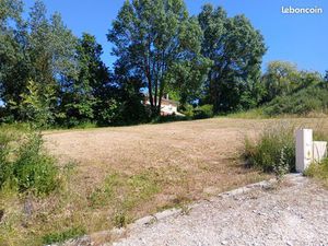 Terrain 537m² Saint Pierre de Lages