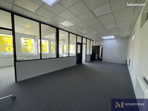 Bureaux 128 m² Barbezieux-Saint-Hilaire
