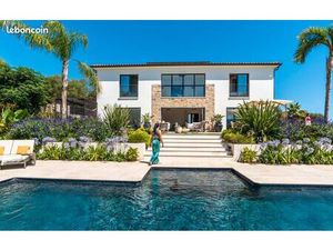 Mas 5 pièces 140 m²