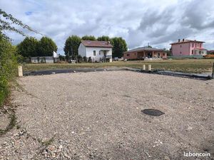 Terrain constructible