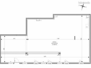 Local commercial 128 m²