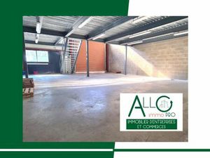 Local d'activité 313 m²