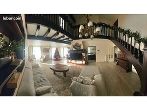 Maison familiale de 220 m² + dépendance – Parc arboré de 5 000 m² — Lamorlaye Le Lys