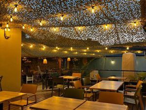 Hôtel bar restaurant