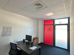 À LOUER – Bureaux de plain-pied 100 m² – Plateau de Haye / Nancy – Zone ZFU