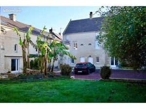 Ferme 11 pièces 260 m²