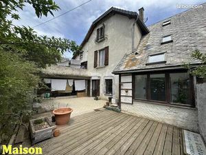 Maison 141 m² Saint-Théoffrey
