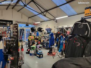 Fond de commerce atelier vente réparation cycles et motocycles