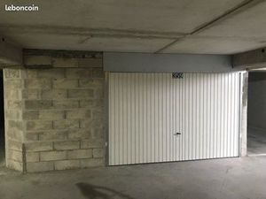 Grand box Bussy-Saint-Georges