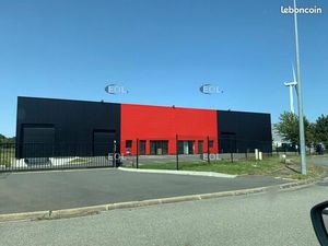 Local d'activité 400 m²