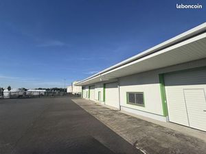Local d'activité 396 m²