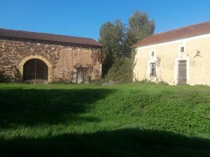 Groupe de bâtiments proches