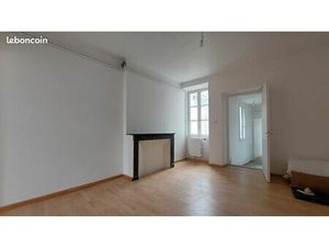 ? T3 lumineux de 71 m² – Hyper-centre Autun – 49 000 FAI