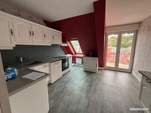 Centre-ville d'Evreux  appartement de type F3 avec balcon  parking souterrain et cave