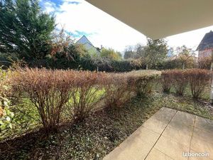 Appartement 2 pieces + jardinet + parking en sous-sol